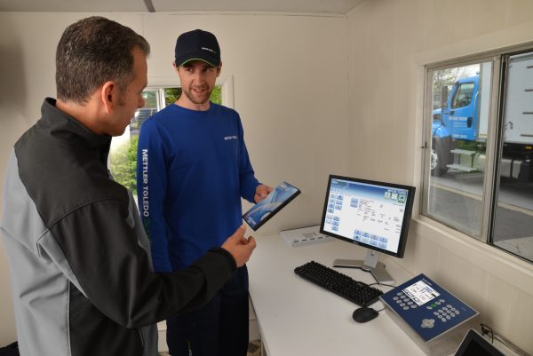 Interfaz del software de pesaje para básculas camioneras desarrollado por PRECITROL.